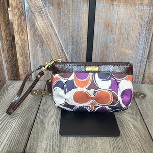 Coach Ashley Signature Satin Scarf Print and Leather Wrist Purse with Tag